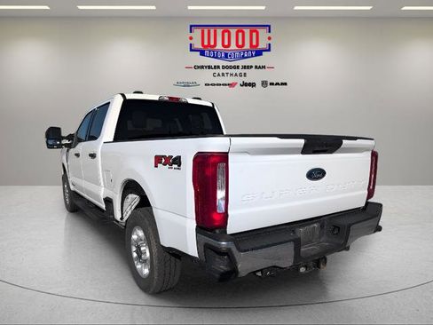 Used 2025 Ford F250 XLT w/ FX4 Off-Road Package image 5