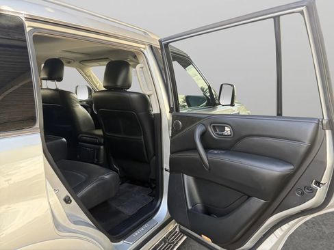 Used 2020 INFINITI QX80 Luxe w/ Proassist Package AWD/4WD image 18