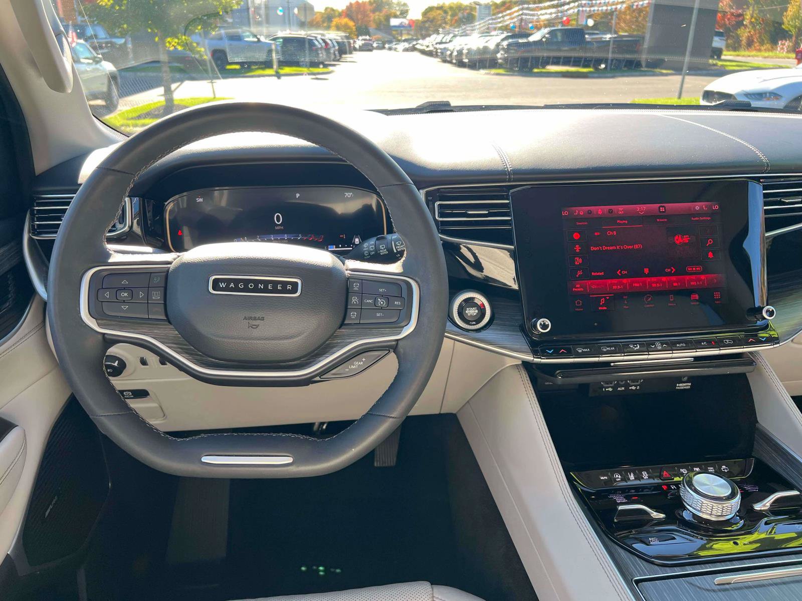 Used 2023 Jeep Wagoneer Series III w/ Convenience Group I AWD/4WD image 21