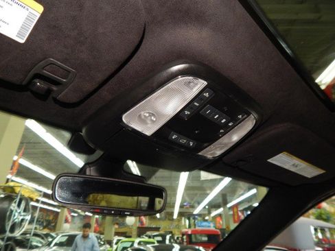 Used 2020 Jeep Grand Cherokee SRT image 22