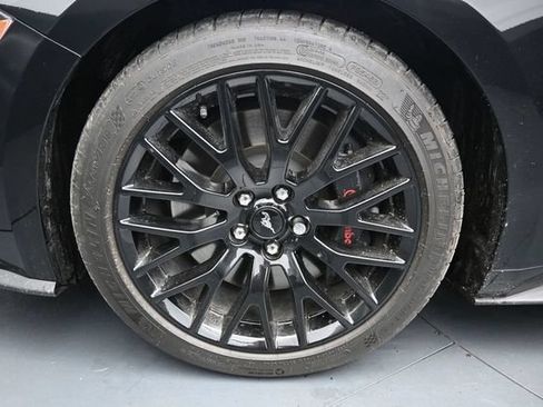 Used 2020 Ford Mustang GT Premium w/ GT Performance Package RWD image 10