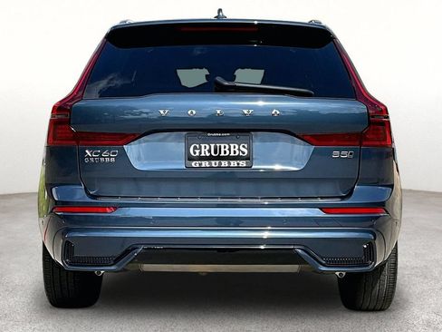 Used 2026 Volvo XC60 B5 Plus AWD/4WD image 5