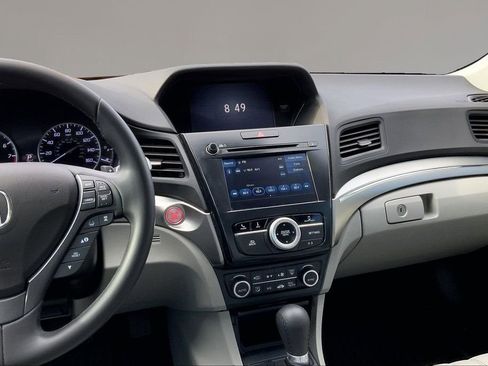 Used 2020 Acura ILX w/ Premium Package image 6