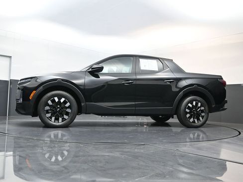 Certified 2025 Hyundai Santa Cruz SE image 26