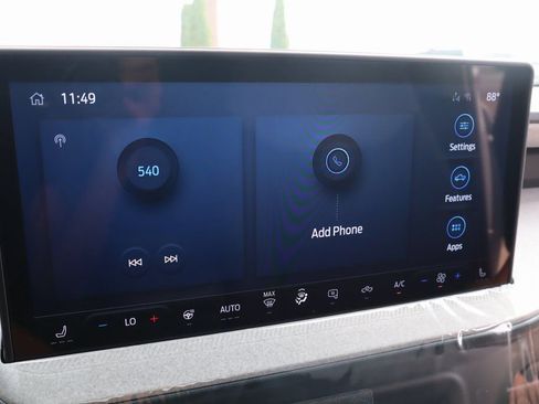 New 2025 Ford Maverick XLT w/ XLT Luxury Package image 5