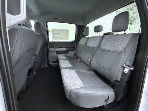 New 2026 Ford F250 XLT w/ FX4 Off-Road Package image 19