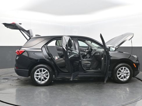 Used 2024 Chevrolet Equinox LT image 41