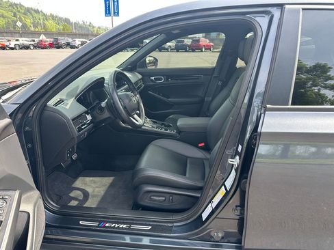 Used 2022 Honda Civic Sport Touring image 13