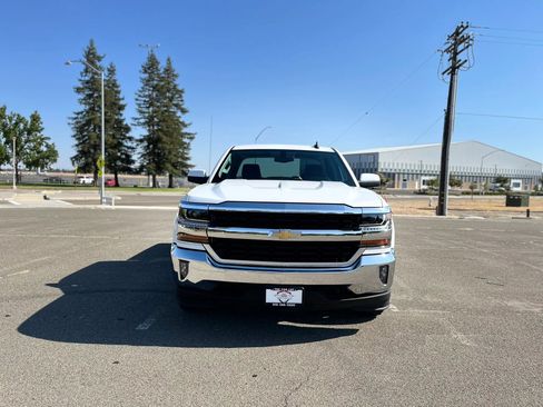 Used 2018 Chevrolet Silverado 1500 LT w/ All Star Edition RWD image 2