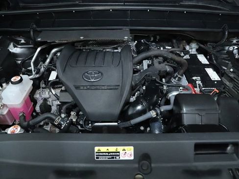 Used 2023 Toyota Highlander Limited image 47