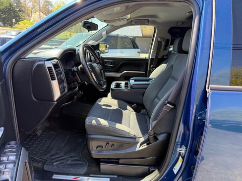 Used 2017 Chevrolet Silverado 1500 LT w/ All Star Edition image 61