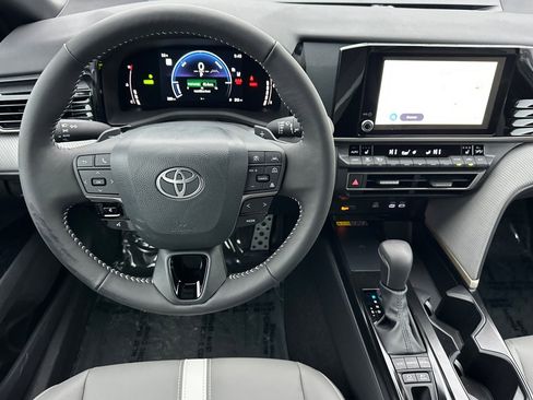 New 2026 Toyota Camry SE w/ Convenience Package image 12
