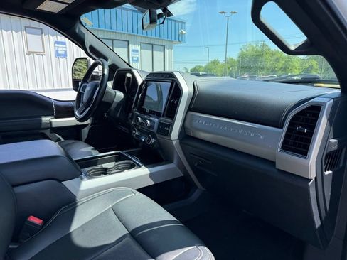Certified 2022 Ford F450 Lariat w/ Lariat Ultimate Package AWD/4WD image 13