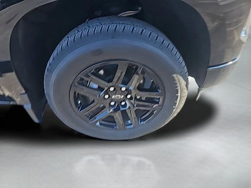 Used 2026 Chevrolet Silverado 1500 Custom image 44