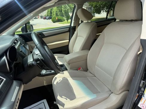 Used 2018 Subaru Outback 2.5i Premium AWD/4WD image 11