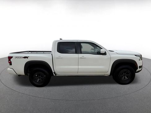 Used 2026 Nissan Frontier PRO-4X AWD/4WD image 16