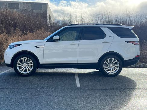 Used 2018 Land Rover Discovery HSE image 5