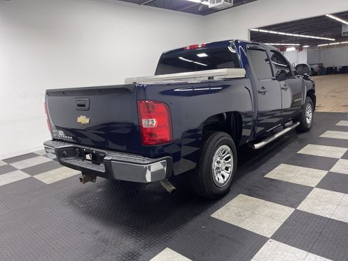 Used 2011 Chevrolet Silverado 1500 W/T image 5