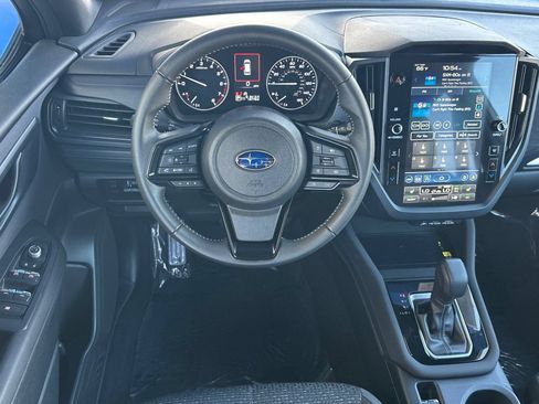 Used 2025 Subaru Forester Premium AWD/4WD image 19