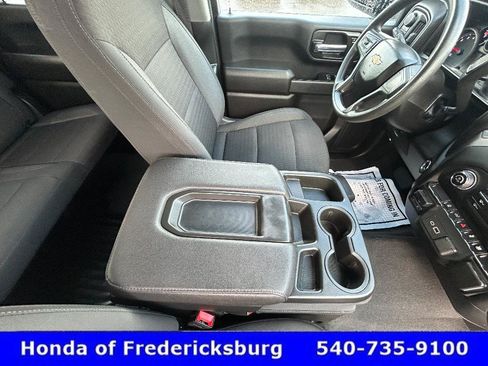 Used 2024 Chevrolet Silverado 2500 Custom w/ Custom Convenience Package AWD/4WD image 28