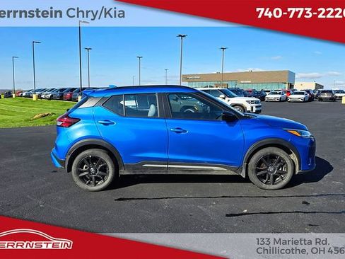 Used 2024 Nissan Kicks SR w/ SR Premium Package FWD image 23