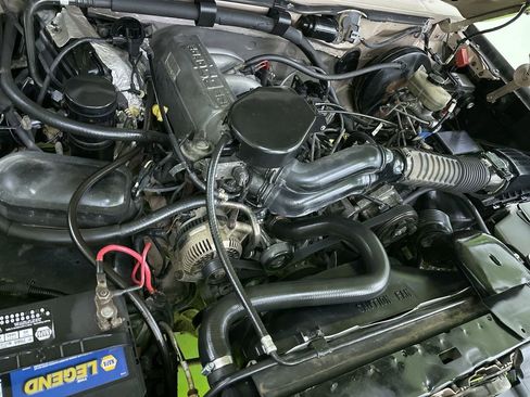 Used 1996 Ford Bronco XLT image 28