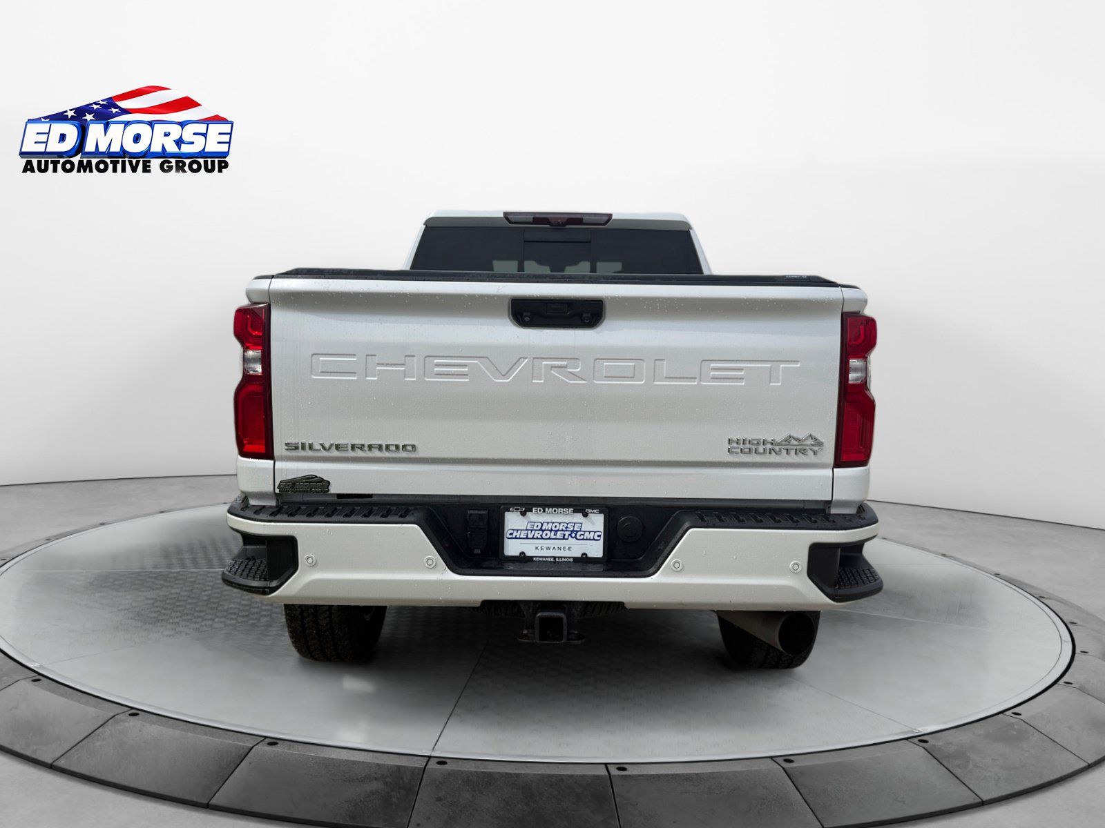 Certified 2021 Chevrolet Silverado 2500 High Country w/ Z71 Off-Road Package AWD/4WD image 4