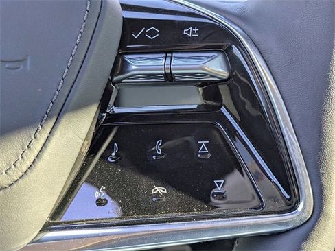 New 2026 Cadillac Lyriq V image 28