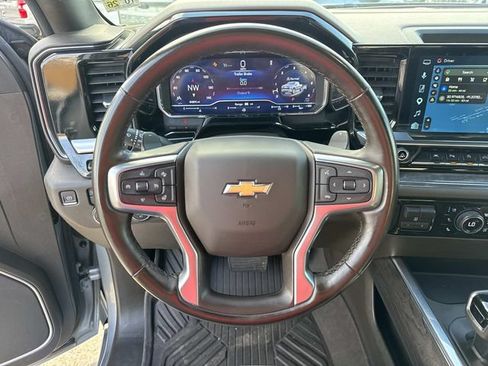 Used 2024 Chevrolet Silverado 1500 LTZ AWD/4WD image 44