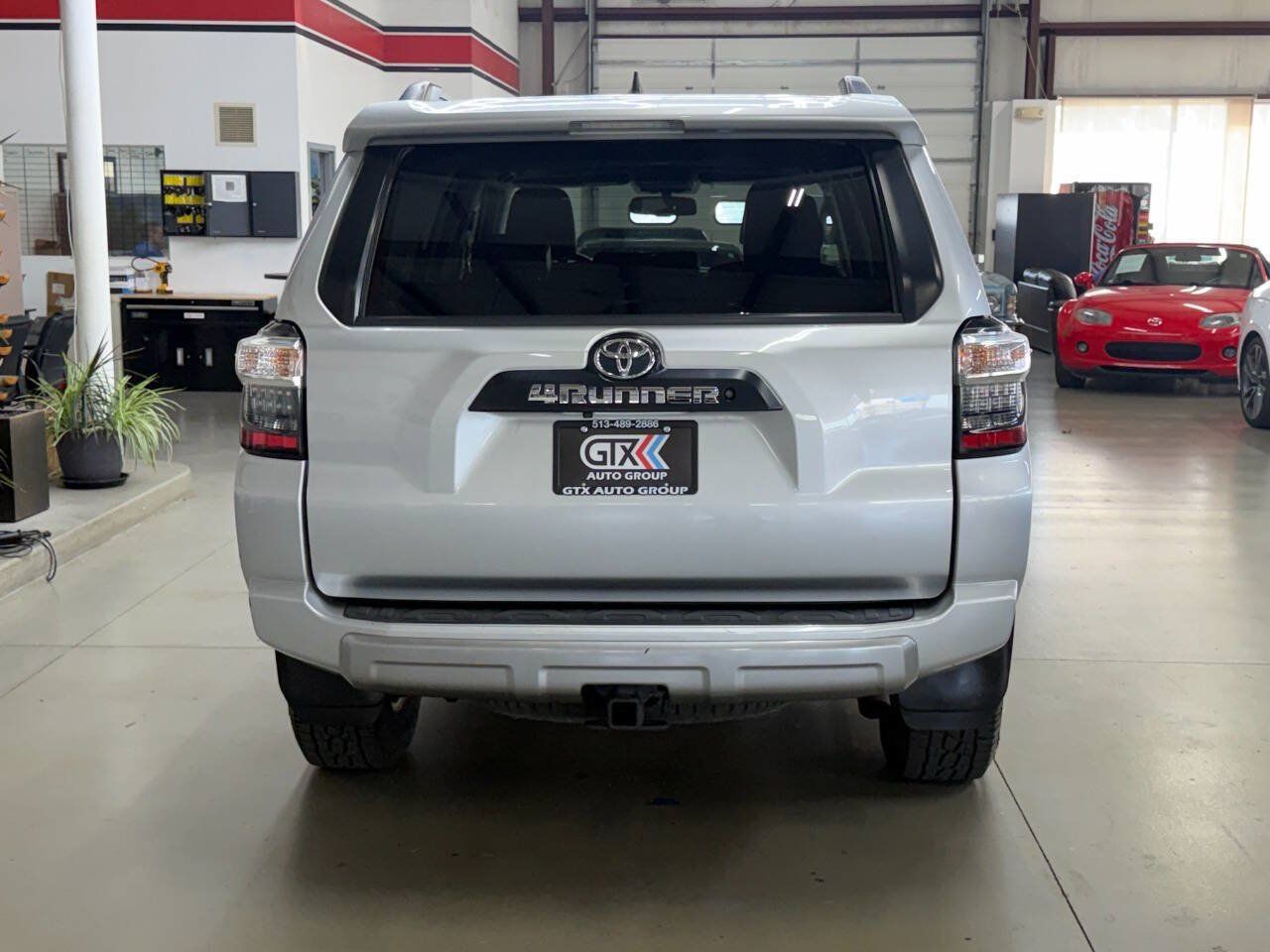 Used 2016 Toyota 4Runner Trail Premium AWD/4WD image 3