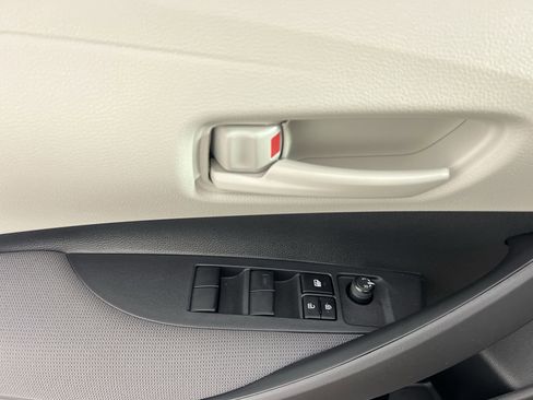 Used 2024 Toyota Corolla LE image 16