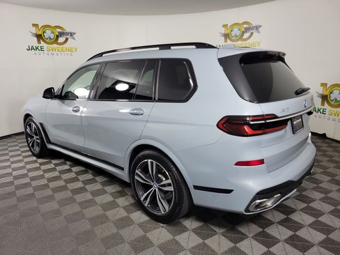 Certified 2025 BMW X7 xDrive40i w/ M Sport Package AWD/4WD image 5