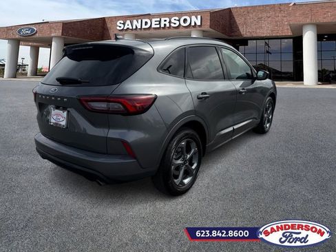 Used 2024 Ford Escape ST-Line FWD image 3