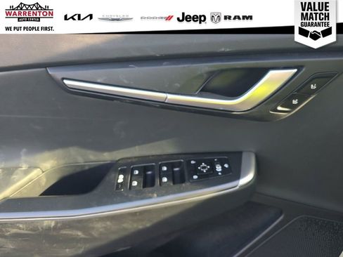 Used 2024 Kia EV6 Light AWD/4WD image 14