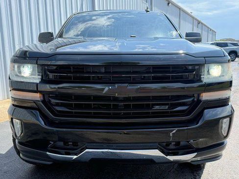 Used 2017 Chevrolet Silverado 1500 LT w/ LPO, Black Pack AWD/4WD image 13