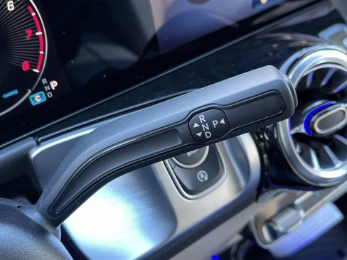 New 2026 Mercedes-Benz GLB 250 4MATIC image 20