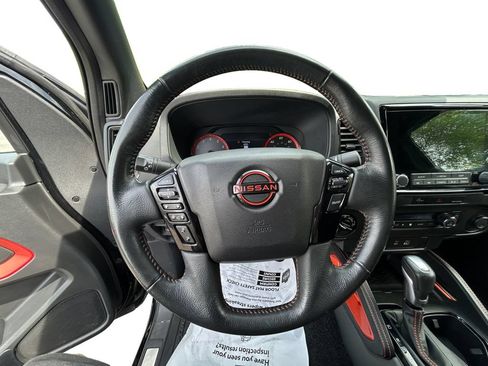 Used 2023 Nissan Frontier PRO-4X w/ Tow Package AWD/4WD image 12