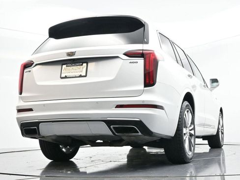 Used 2020 Cadillac XT6 Premium Luxury image 48