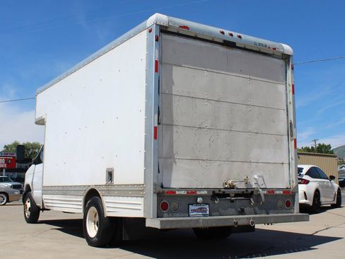 Used 2007 Ford E-450 and Econoline 450 RWD image 42