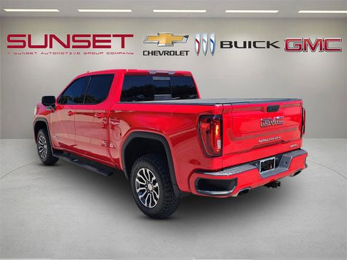 Certified 2021 GMC Sierra 1500 AT4 w/ AT4 Value Package AWD/4WD image 6
