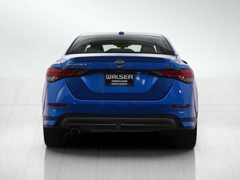 Used 2020 Nissan Sentra SR image 4