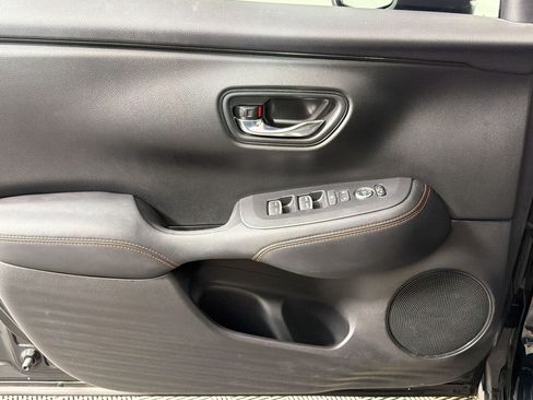 Used 2023 Honda HR-V Sport image 11