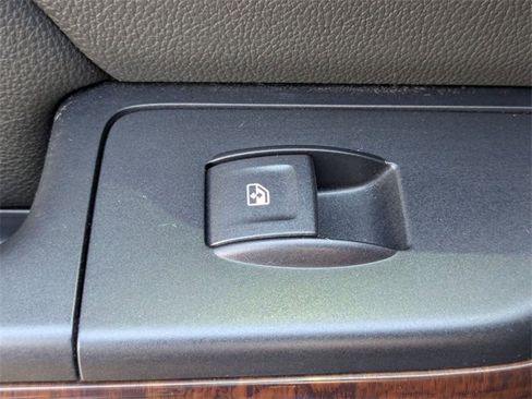 Used 2018 GMC Sierra 1500 SLE image 29