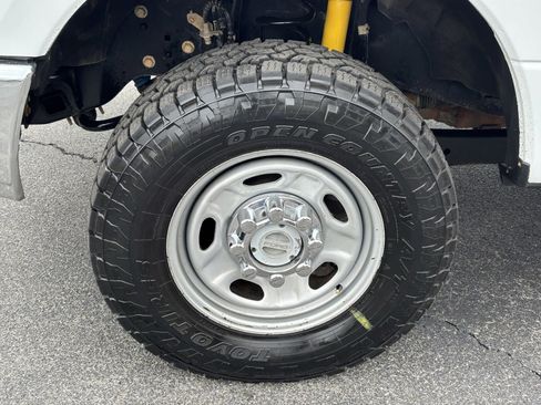 Used 2019 Ford F250 XL w/ XL Value Package image 14