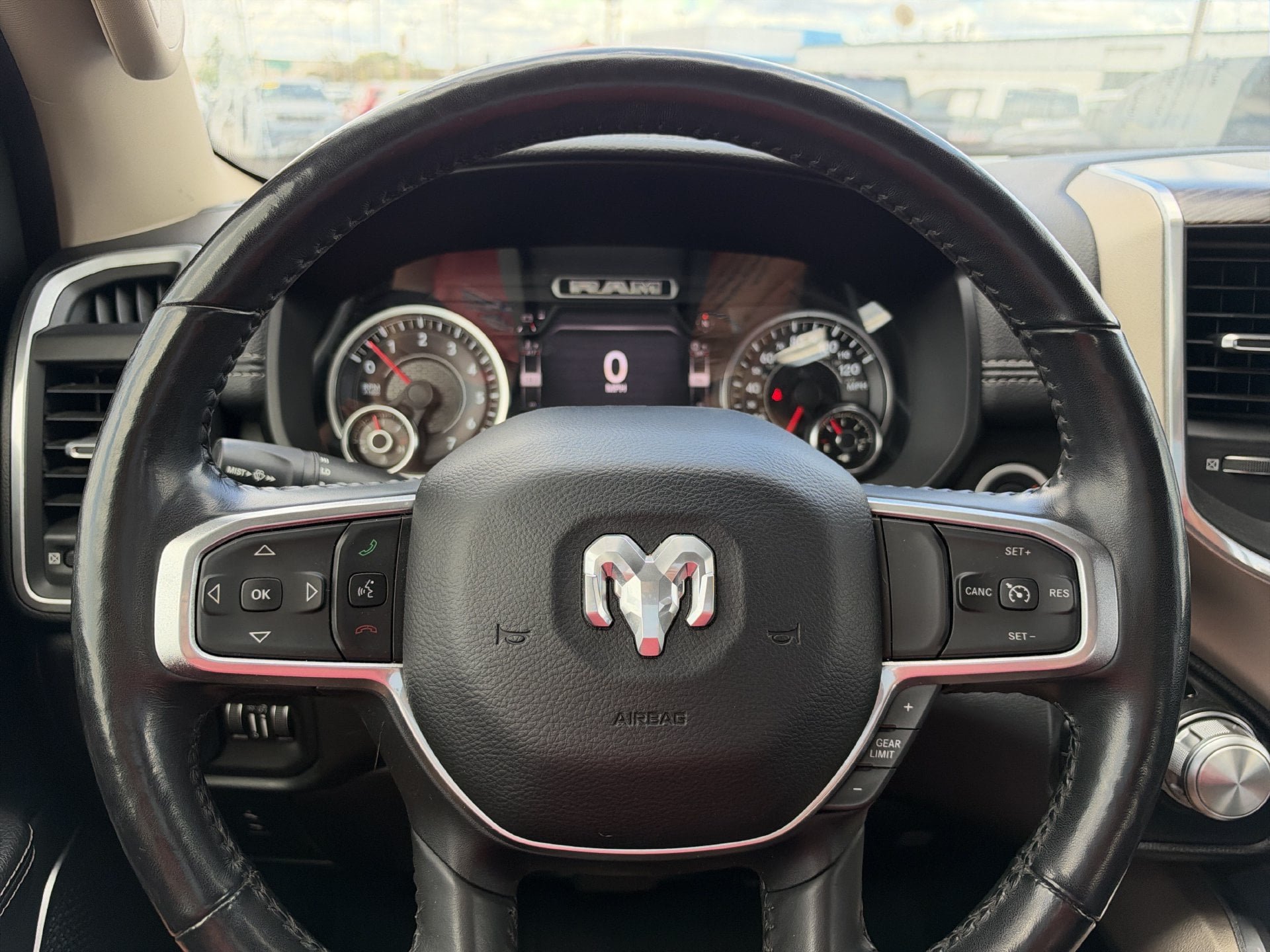 Used 2020 RAM 1500 Laramie AWD/4WD image 18