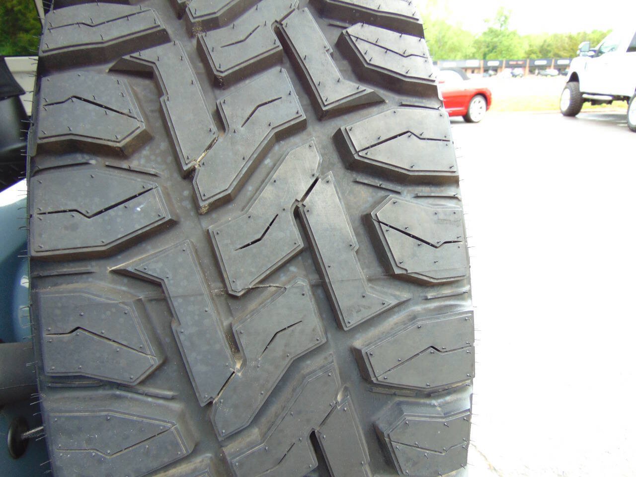Used 2015 Jeep Wrangler Unlimited Sport w/ Quick Order Package 24S AWD/4WD image 57