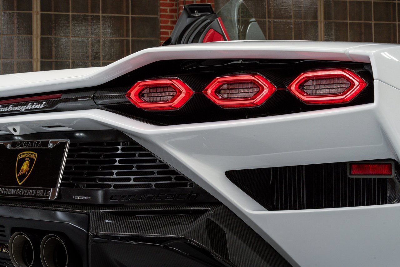 Used 2022 Lamborghini Aventador Countach AWD/4WD image 37