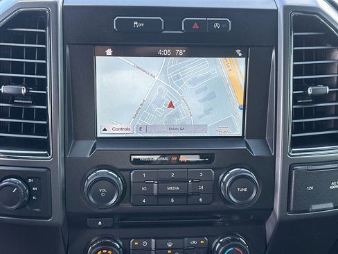 Used 2018 Ford F150 XLT w/ Equipment Group 302A Luxury AWD/4WD image 28