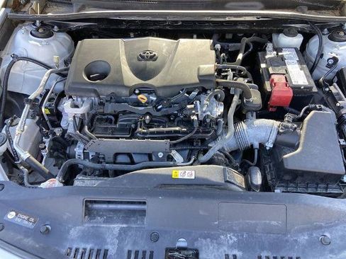 Used 2022 Toyota Camry SE image 23