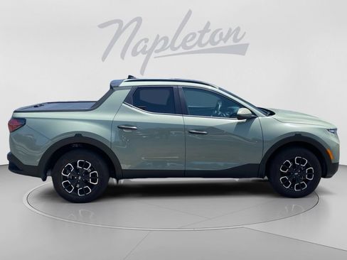 Used 2024 Hyundai Santa Cruz SEL w/ Activity Package FWD image 9